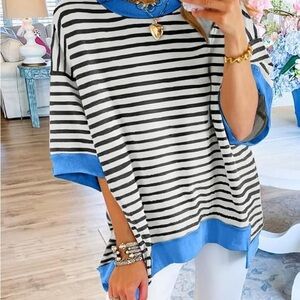 Striped Black and White Top with Blue Accents Amazon find size medium (oversized